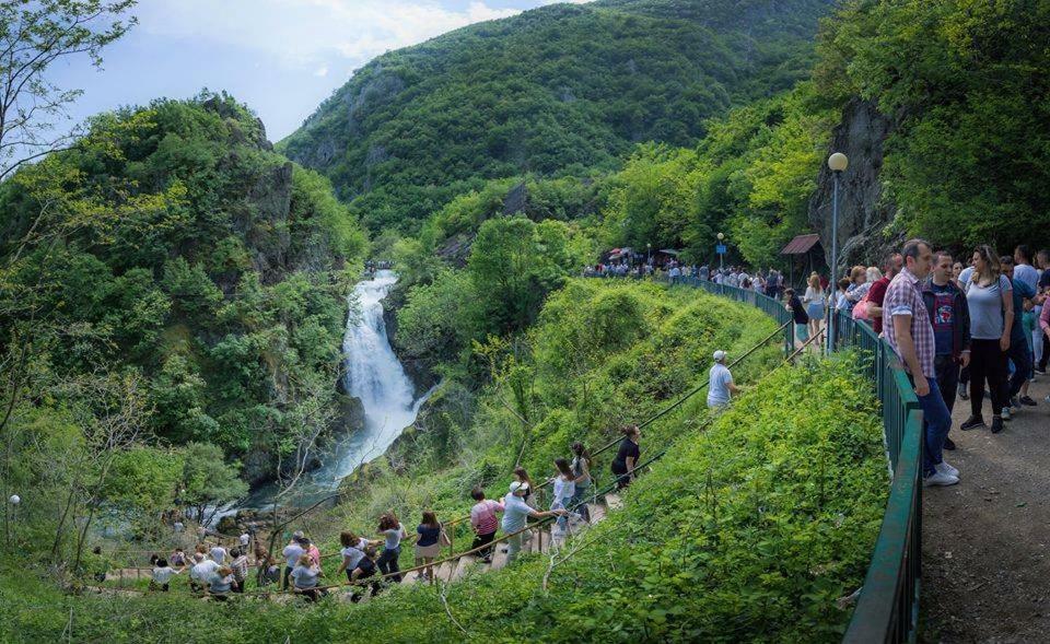 Resort Ujevara E Drinit Peje Exteriér fotografie