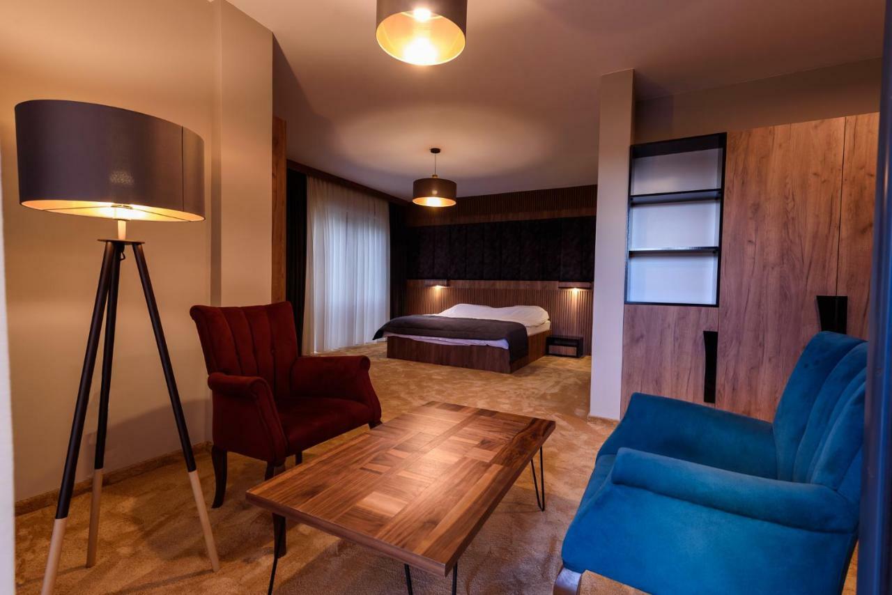 Resort Ujevara E Drinit Peje Exteriér fotografie