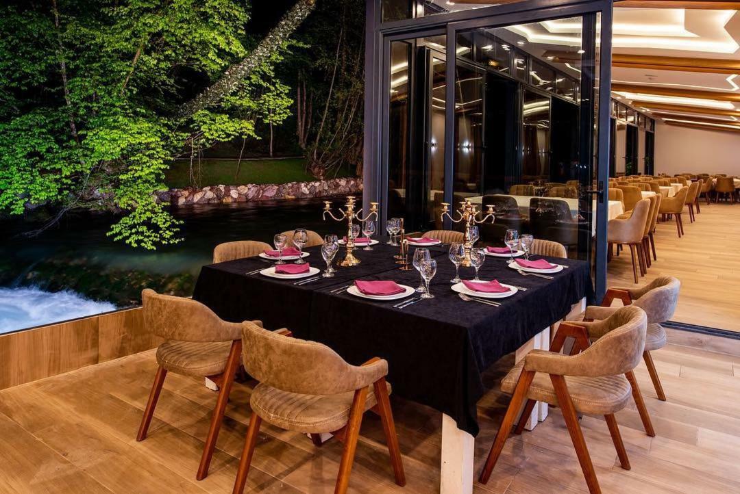 Resort Ujevara E Drinit Peje Exteriér fotografie